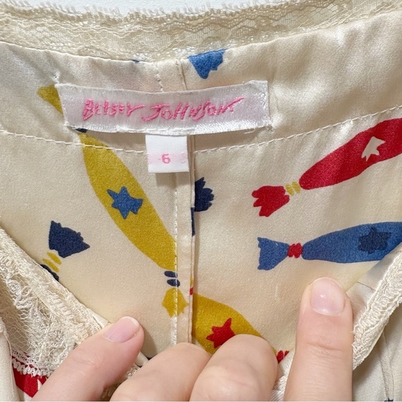 Betsey Johnson Vintage Y2K Candy Print 100% Silk Slip Dress Size 6 Babydoll - Picture 10 of 16